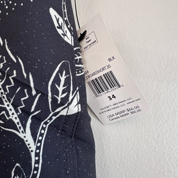 NWT Volcom Levitation Leaf 9.75” Manic 2 Boardshorts $60 - Picture 4 of 7